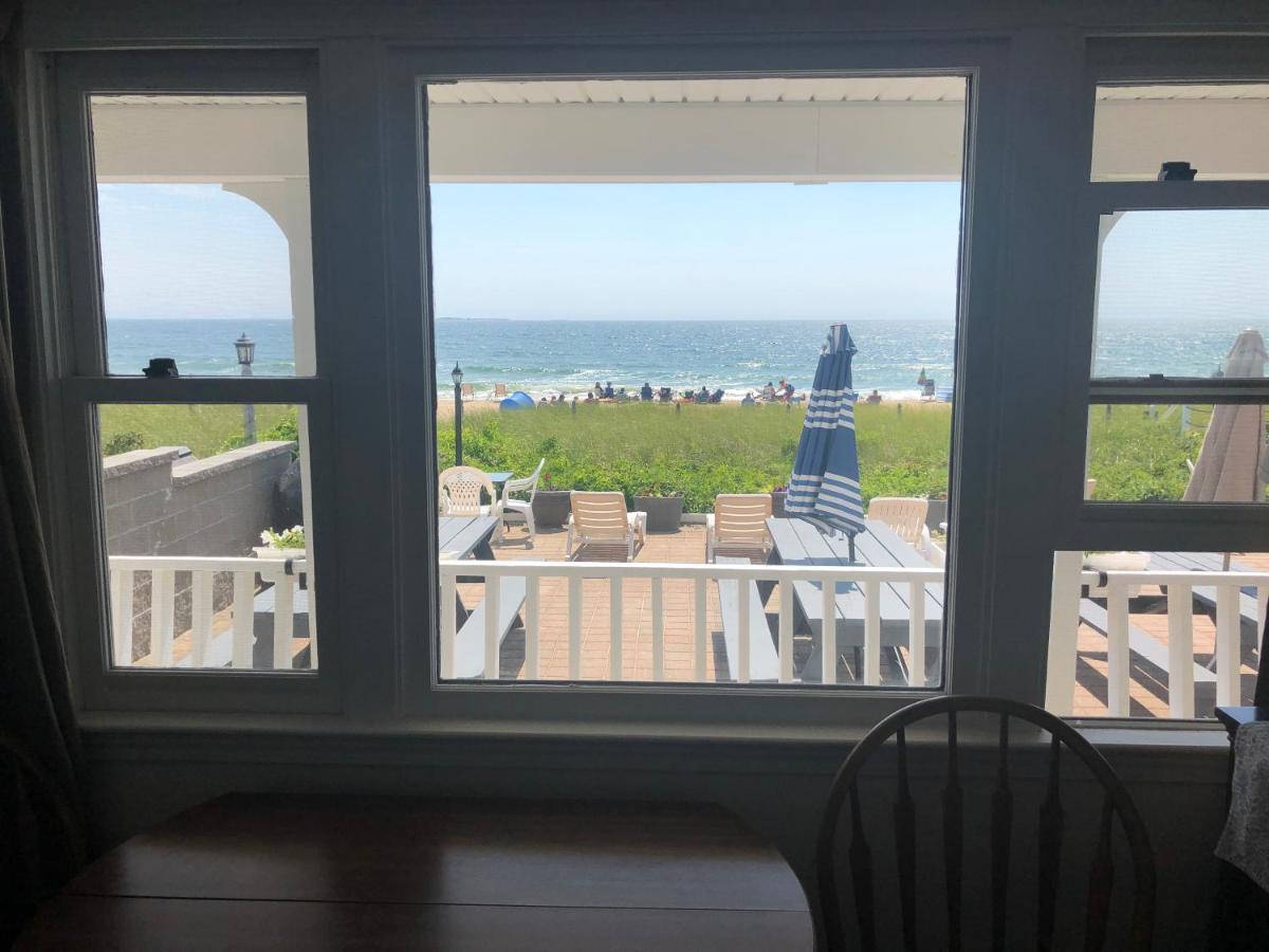 Sandpiper Beachfront Motel Олд Орчард Бийч Екстериор снимка