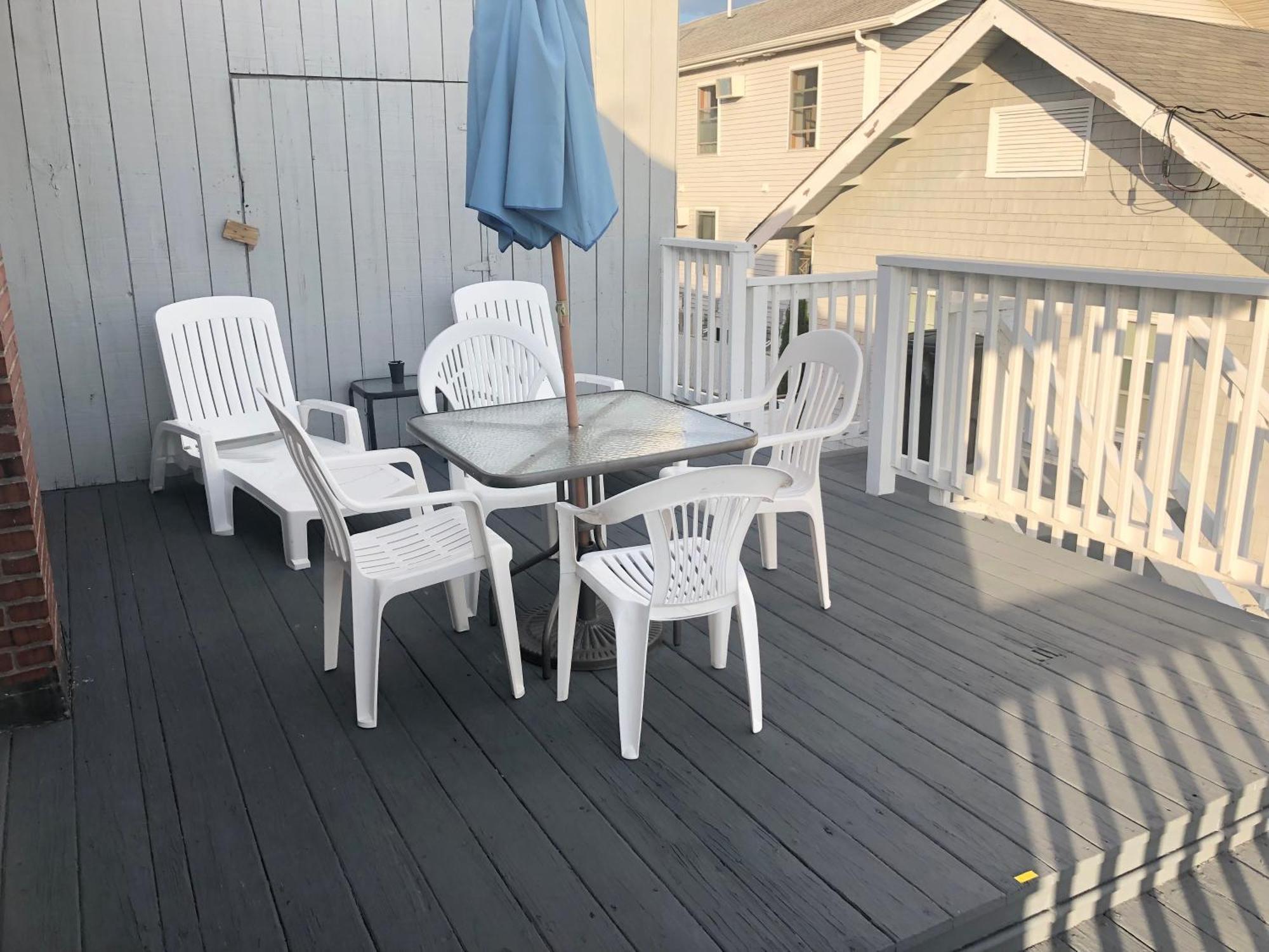 Sandpiper Beachfront Motel Олд Орчард Бийч Екстериор снимка