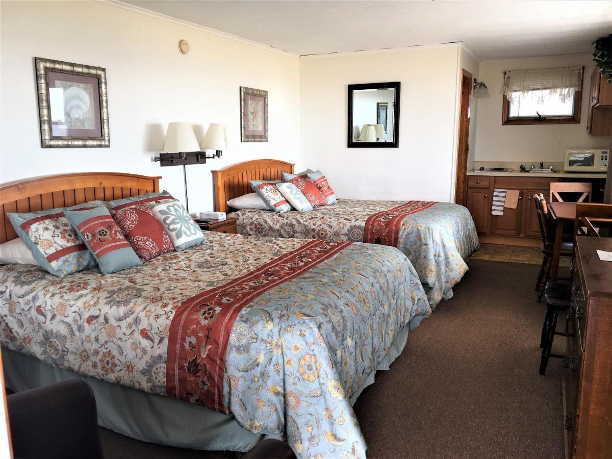 Sandpiper Beachfront Motel Олд Орчард Бийч Екстериор снимка
